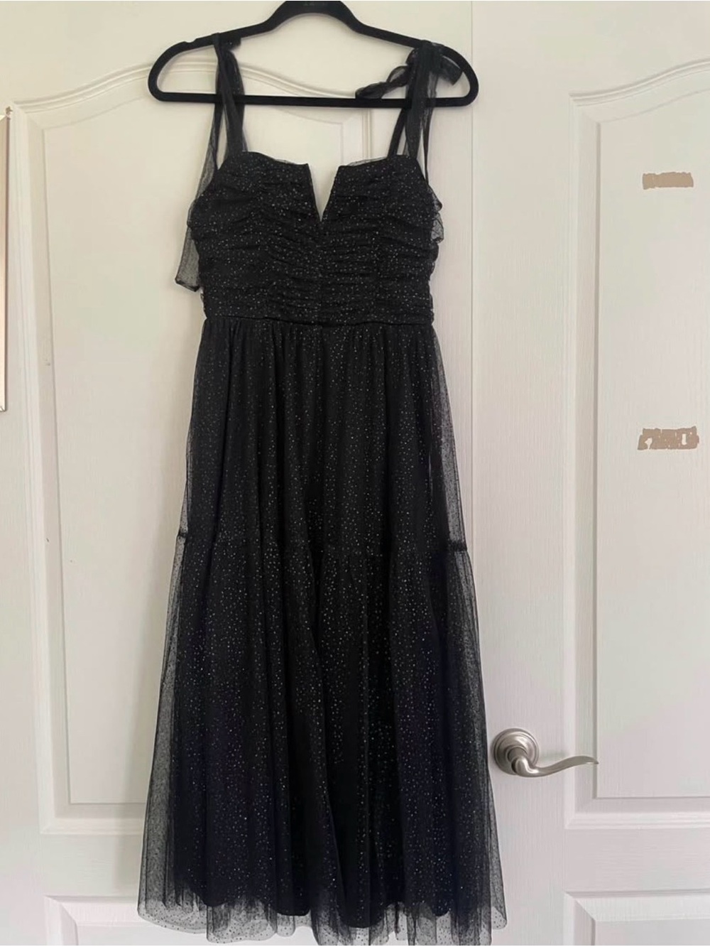 Lulu's Black Glitter Tulle Midi Dress